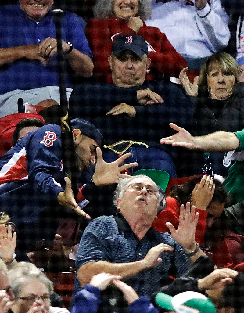 Illustration for article titled Fan Struck In Forehead By Flying Bat At Red Sox Game, Stretchered Off